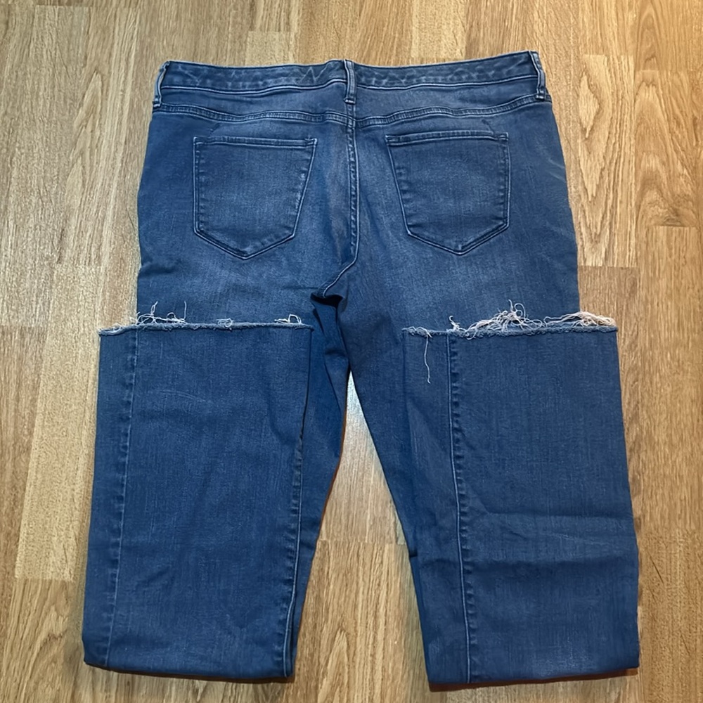 Mossimo & Guess Women's Blue and Dark Mid Rise Skinny & Boot Jean Set Waist 31 - Picture 9 of 15